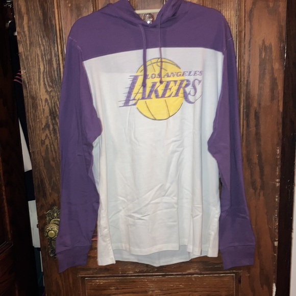 47 Other - LA Lakers hoodie long sleeve shirt NWT